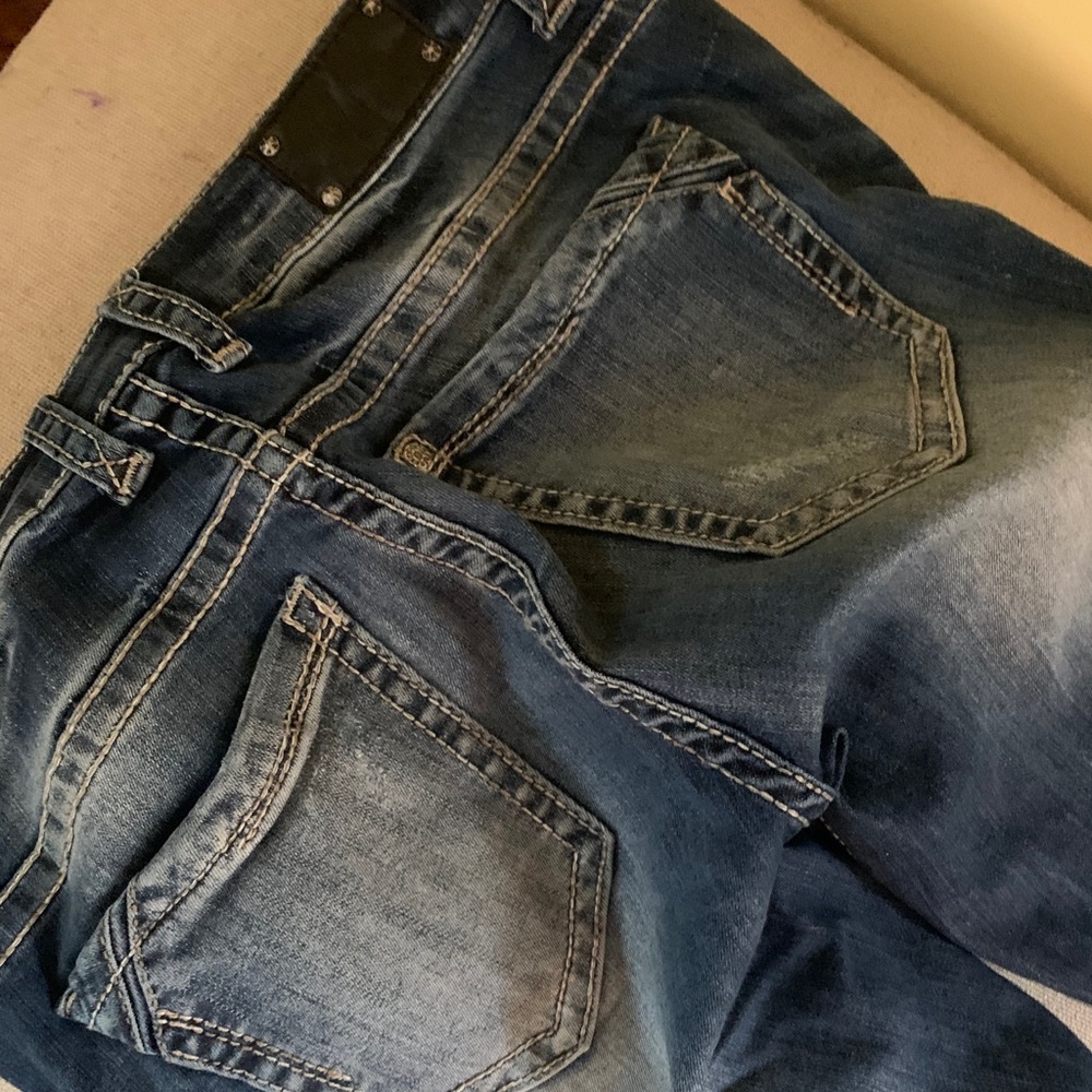 Buckle Black women’s jeans 29x32 paid 84.95